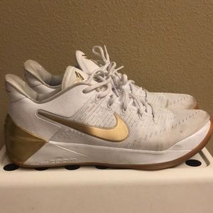 Nike Kobe A.D. White Metallic Gold Big Stage sz 11